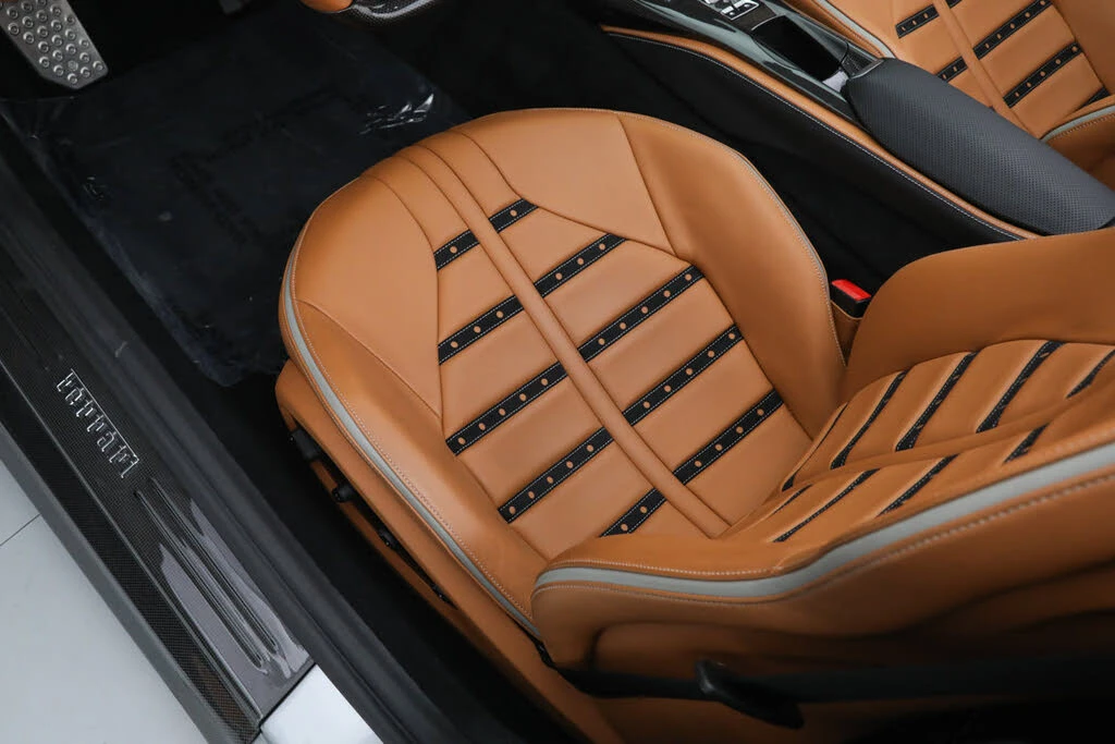 2023 Ferrari 812 Competizione - Image 27 of 31