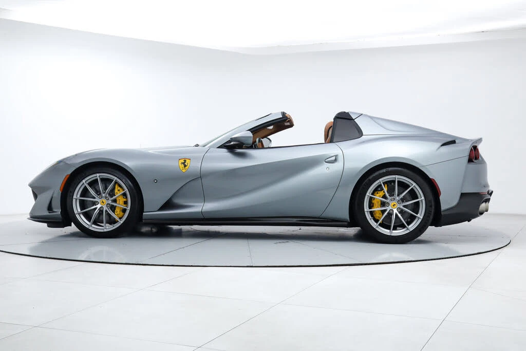 2023 Ferrari 812 Competizione - Image 4 of 31