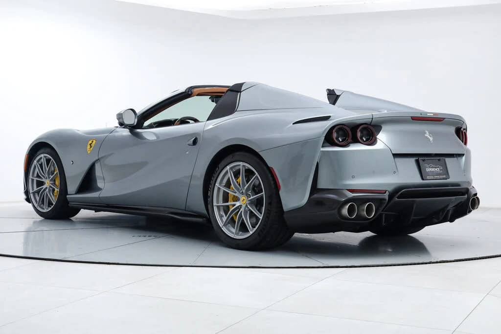 2023 Ferrari 812 Competizione - Image 8 of 31