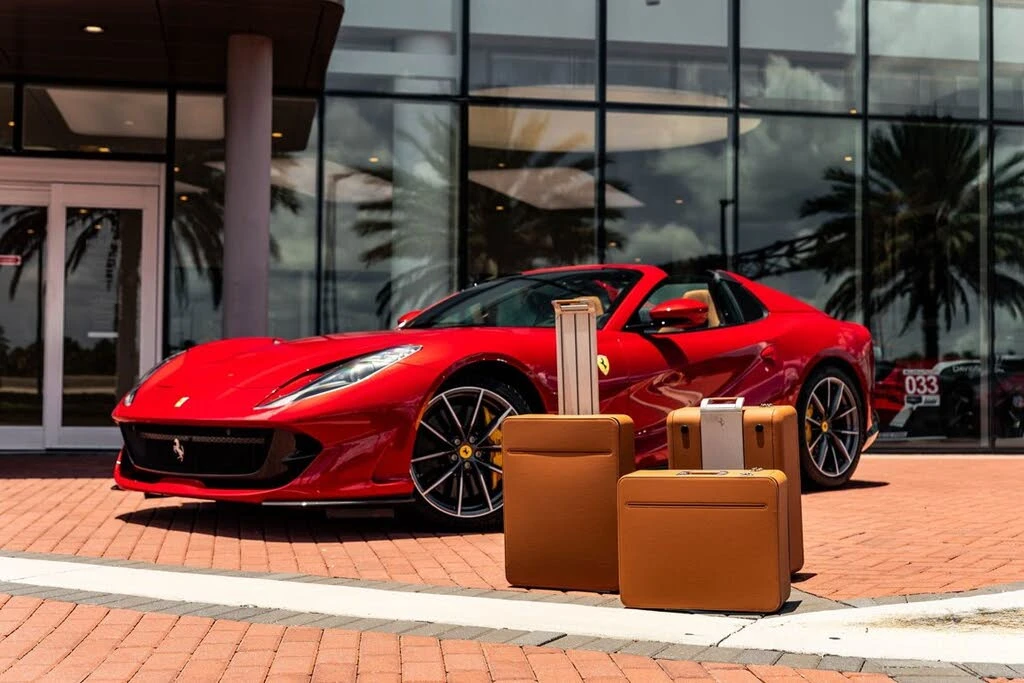 2023 Ferrari 812 Competizione - Image 9 of 31