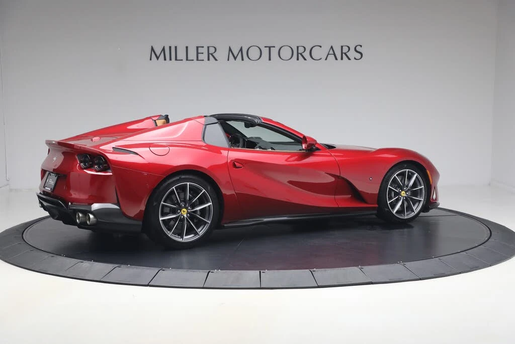 2023 Ferrari 812 GTS - Image 8 of 31