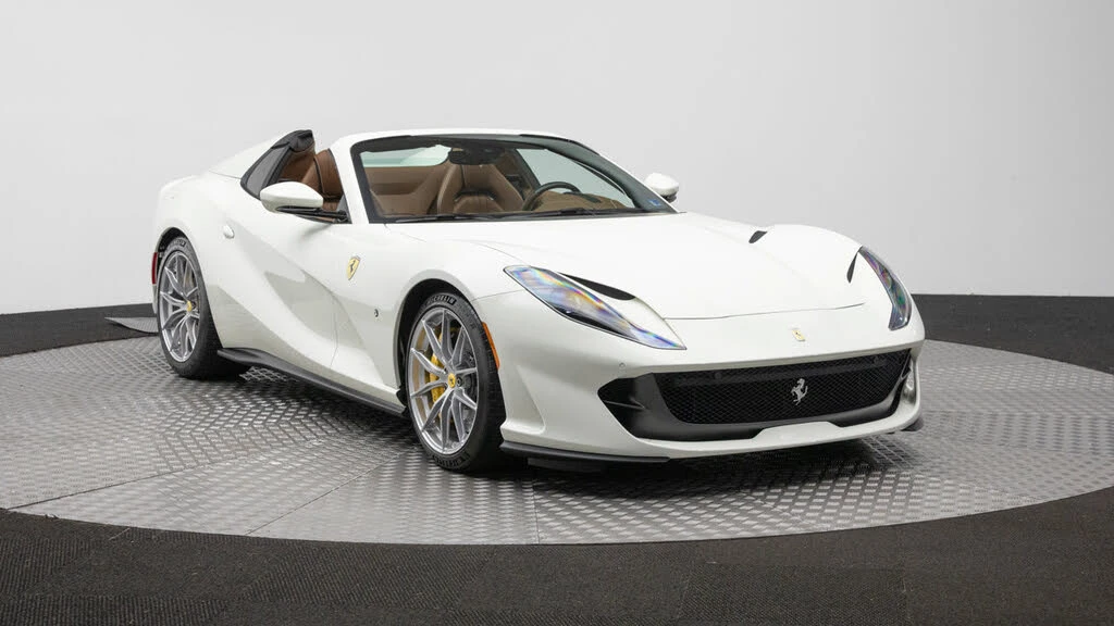 2023 Ferrari 812 GTS - Image 11 of 31