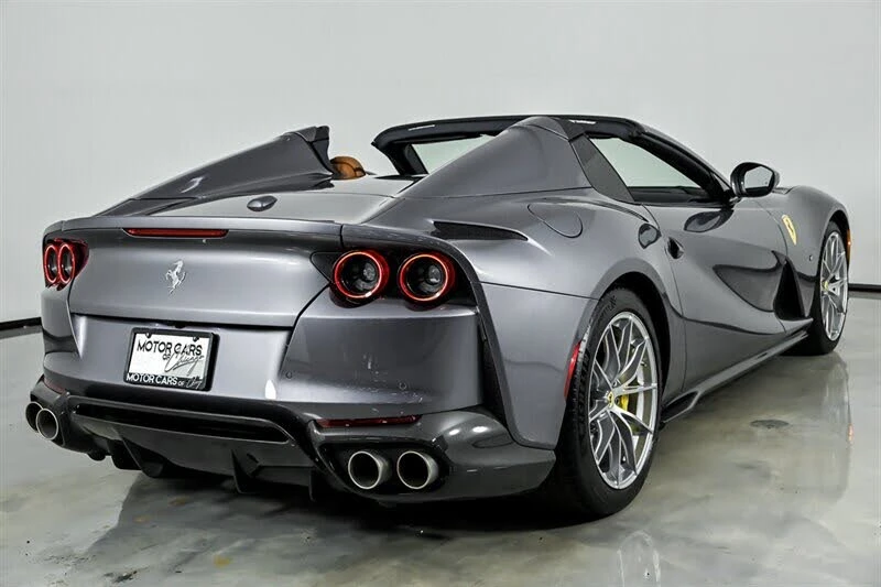 2023 Ferrari 812 GTS - Image 9 of 31
