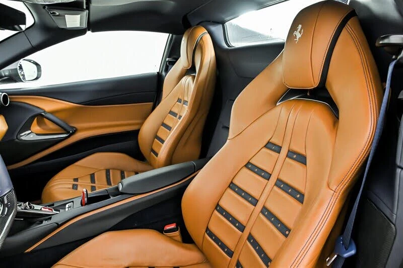 2023 Ferrari 812 GTS - Image 26 of 31