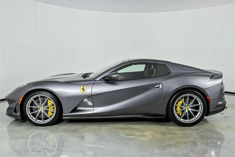 2023 Ferrari 812 GTS - Image 16 of 31