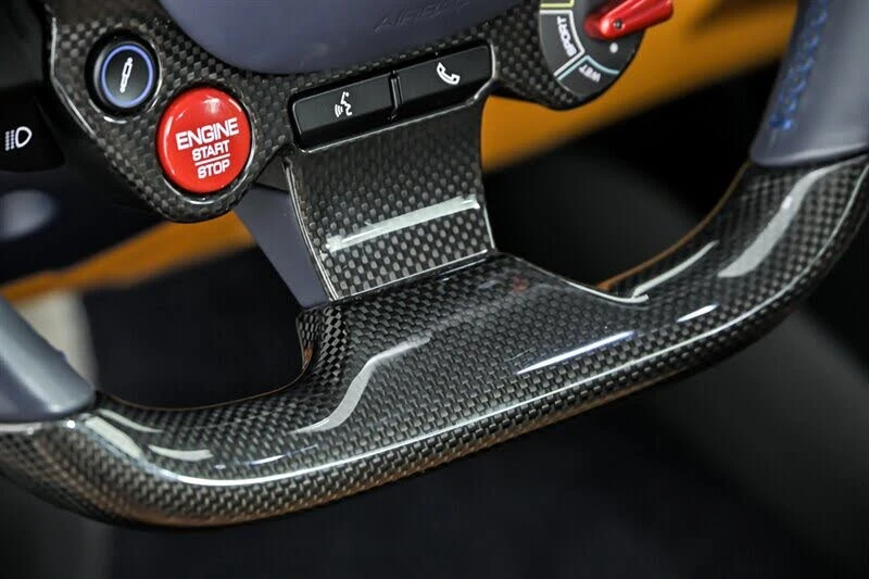 2023 Ferrari 812 GTS - Image 29 of 31
