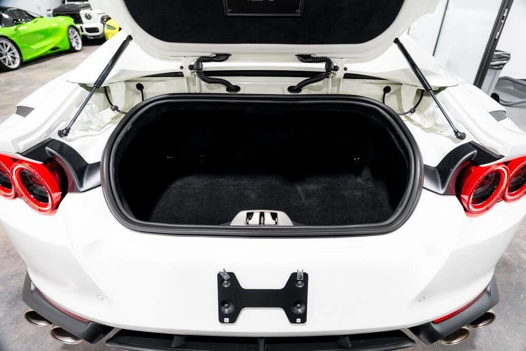 2023 Ferrari 812 GTS - Image 21 of 31