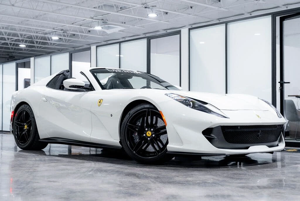 2023 Ferrari 812 GTS - Image 4 of 31