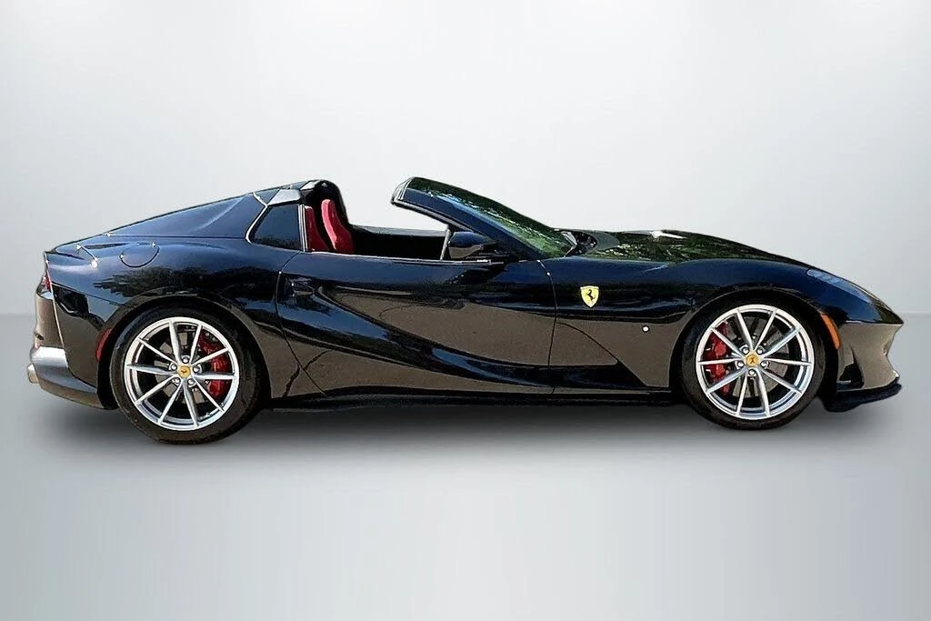 2023 Ferrari 812 GTS - Image 4 of 30