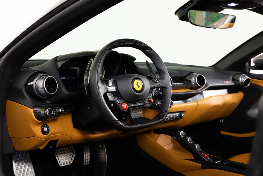 2023 Ferrari 812 GTS - Image 29 of 31