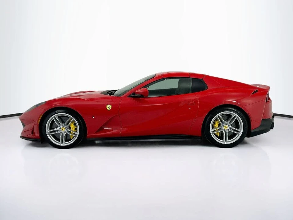 2023 Ferrari 812 GTS - Image 16 of 31