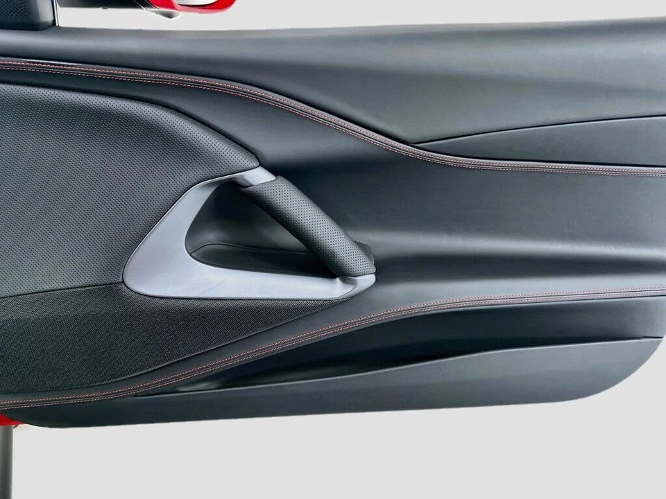 2023 Ferrari 812 GTS - Image 29 of 31