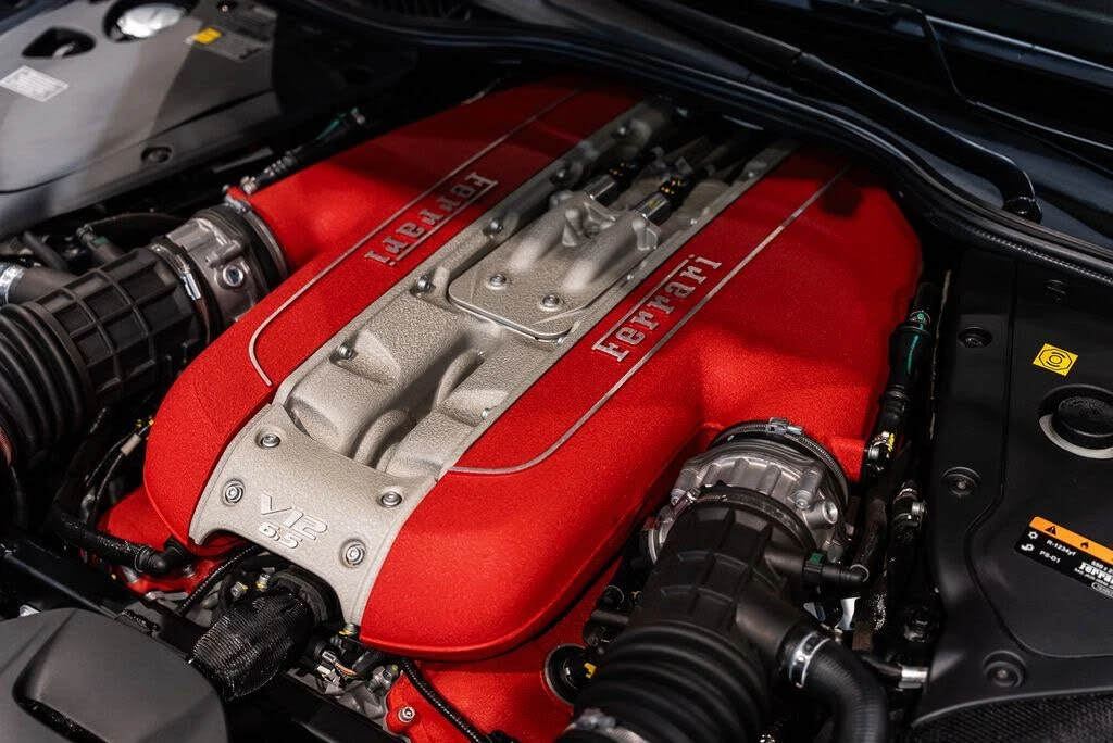 2023 Ferrari 812 GTS - Image 19 of 31