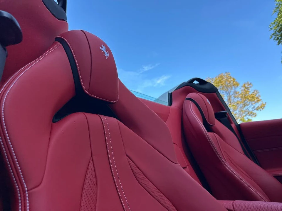 2023 Ferrari 812 GTS - Image 18 of 31