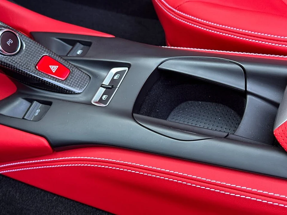 2023 Ferrari 812 GTS - Image 25 of 31
