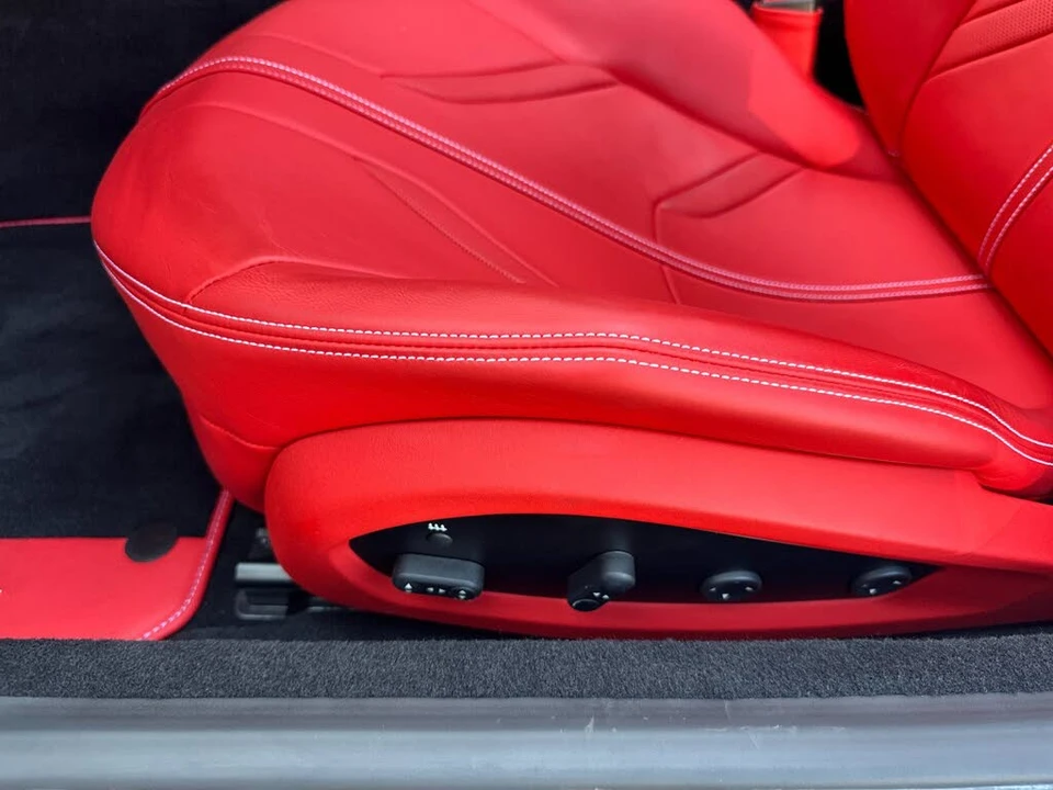2023 Ferrari 812 GTS - Image 15 of 31
