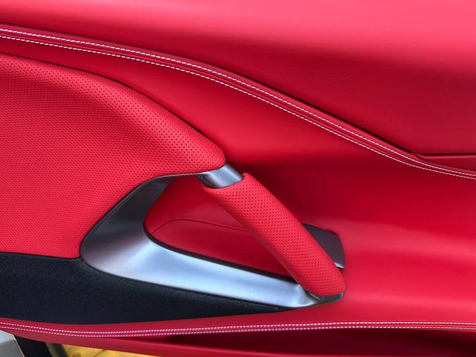 2023 Ferrari 812 GTS - Image 19 of 31