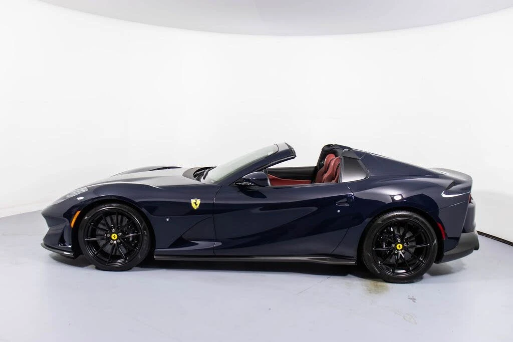 2023 Ferrari 812 GTS - Image 9 of 31