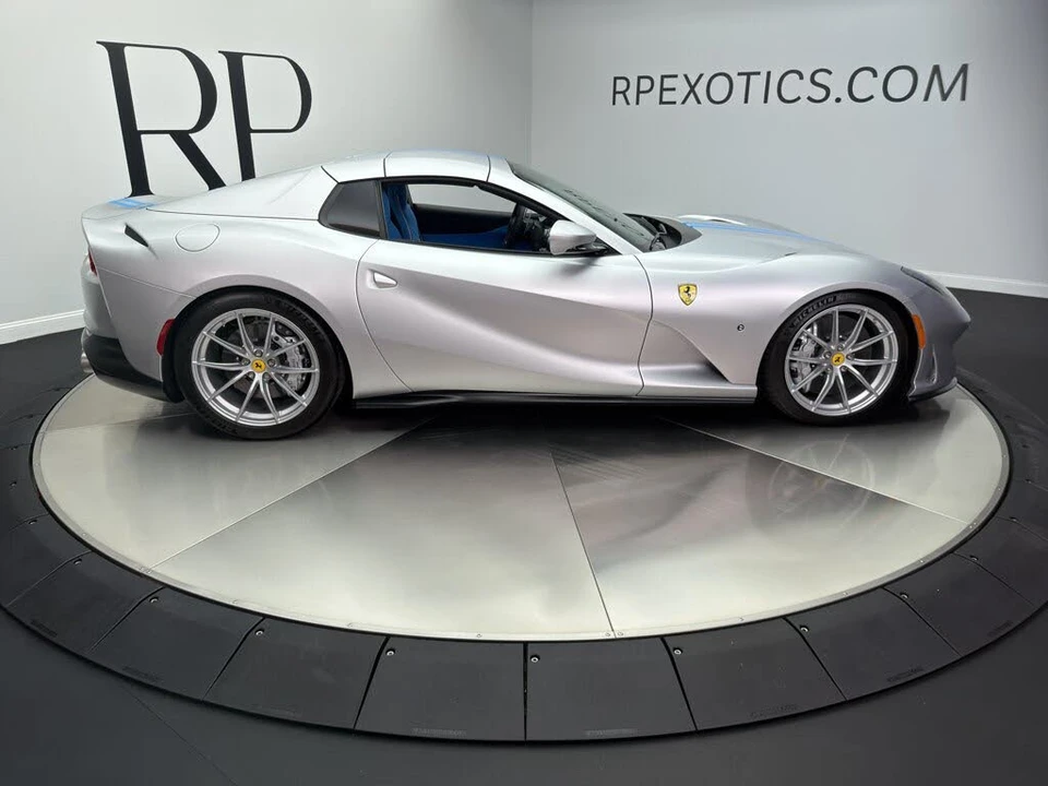 2023 Ferrari 812 GTS - Image 18 of 31