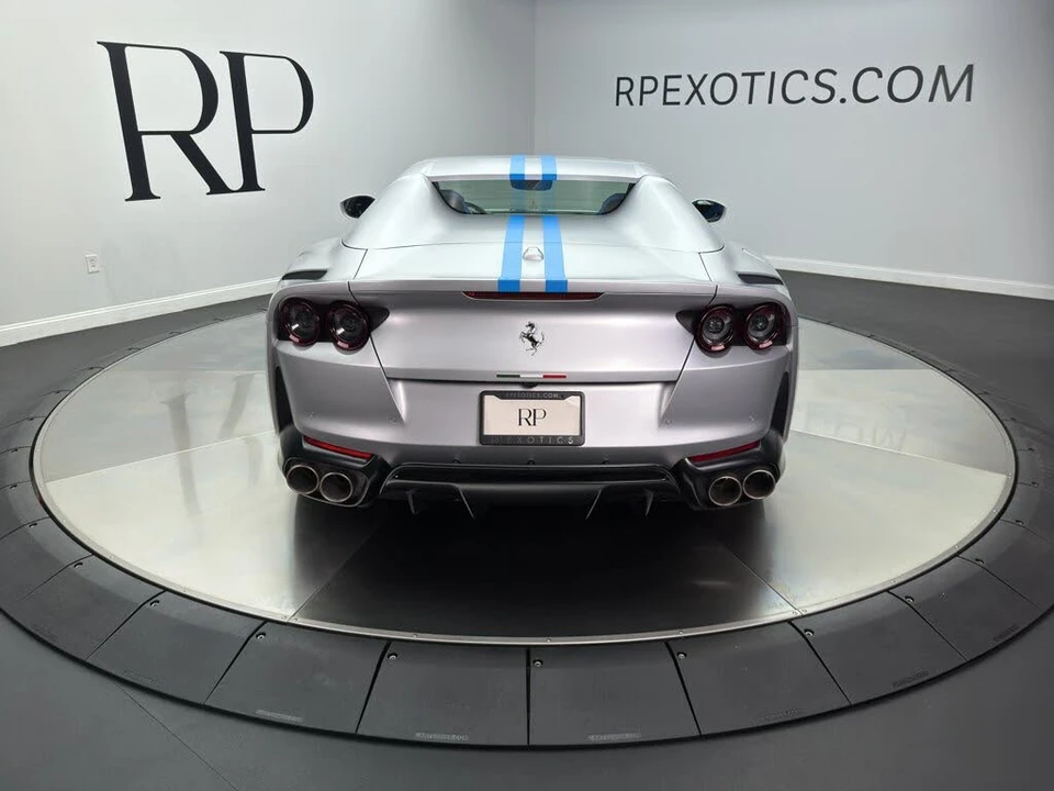 2023 Ferrari 812 GTS - Image 16 of 31