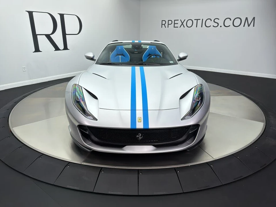 2023 Ferrari 812 GTS - Image 5 of 31
