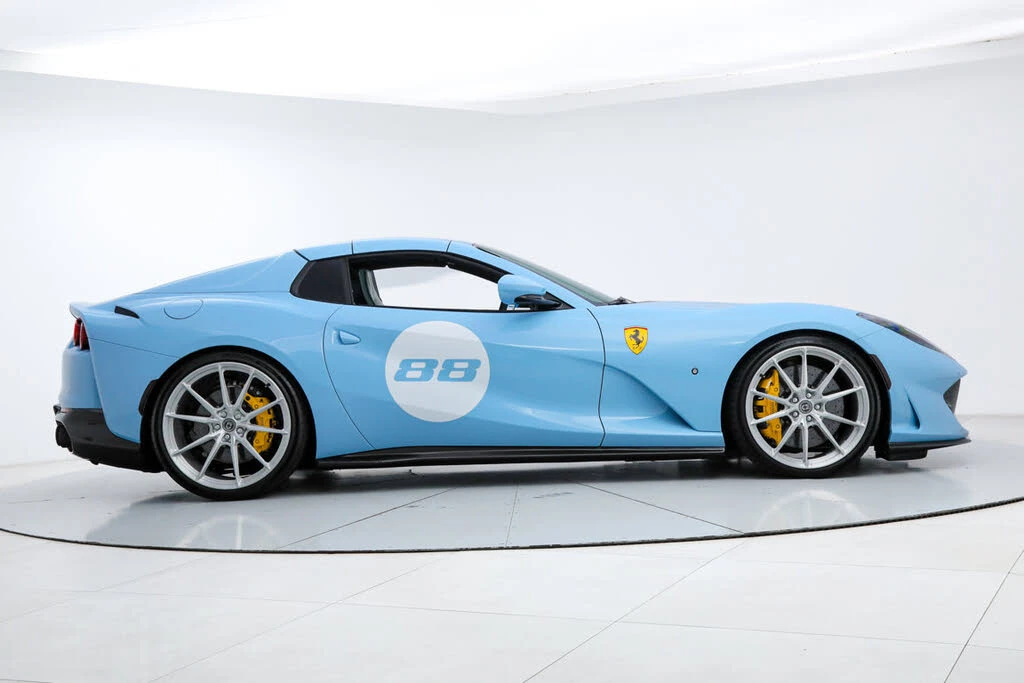 2023 Ferrari 812 GTS - Image 11 of 31