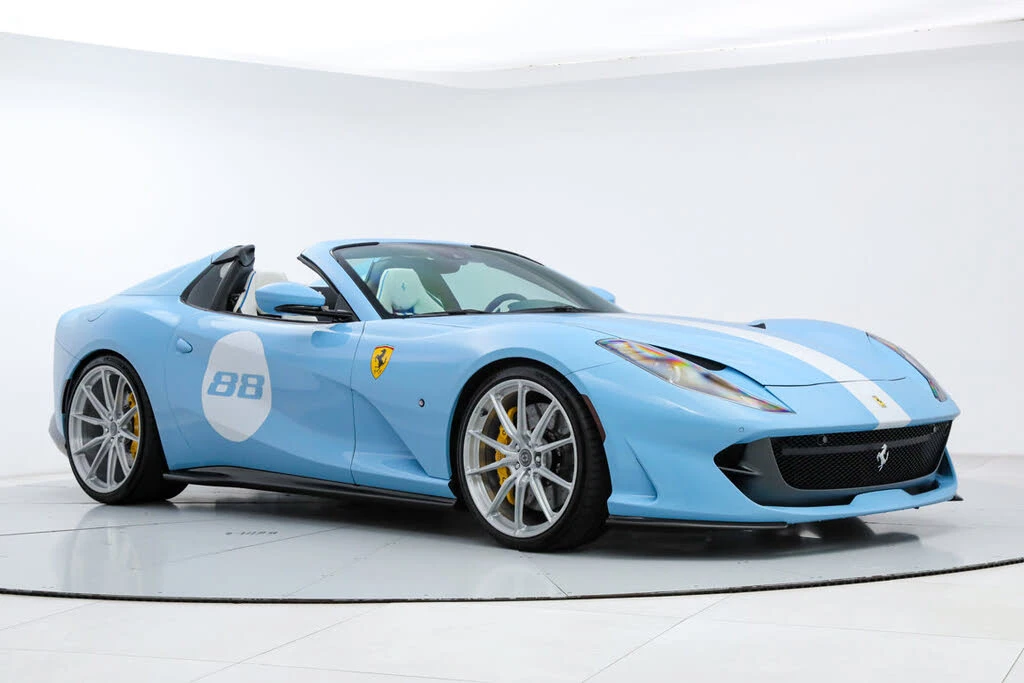 2023 Ferrari 812 GTS - Image 10 of 31