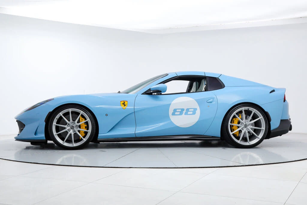 2023 Ferrari 812 GTS - Image 12 of 31