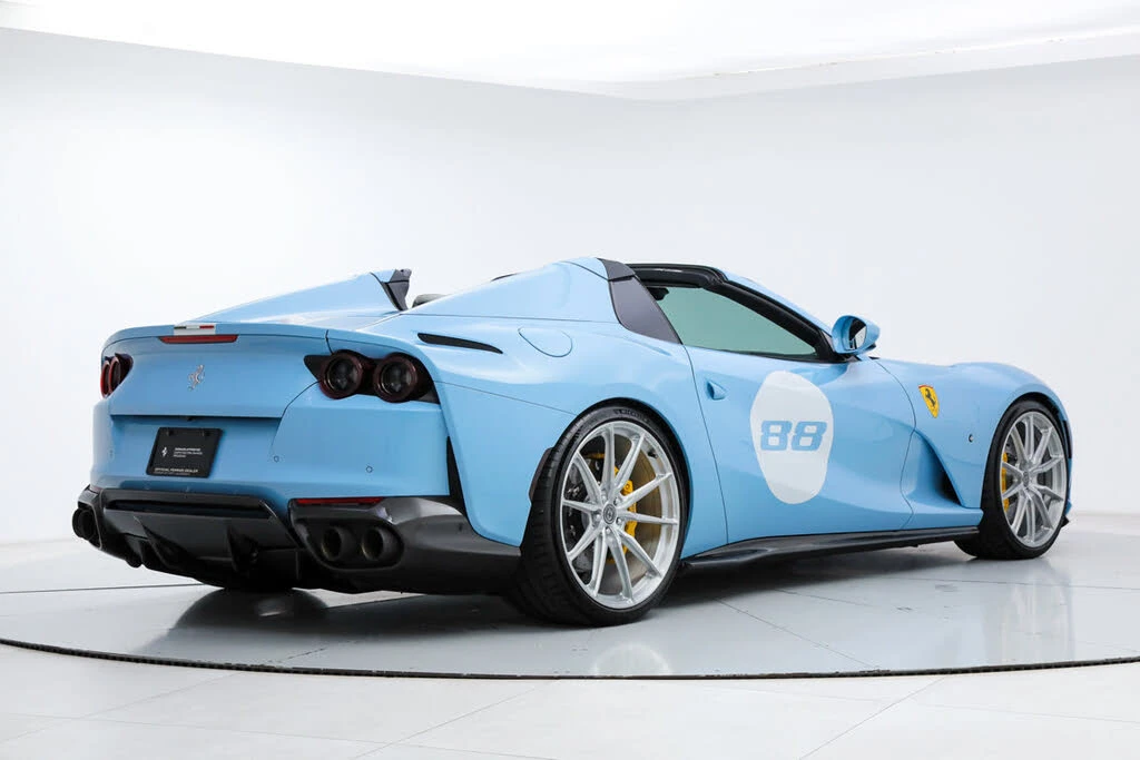 2023 Ferrari 812 GTS - Image 8 of 31