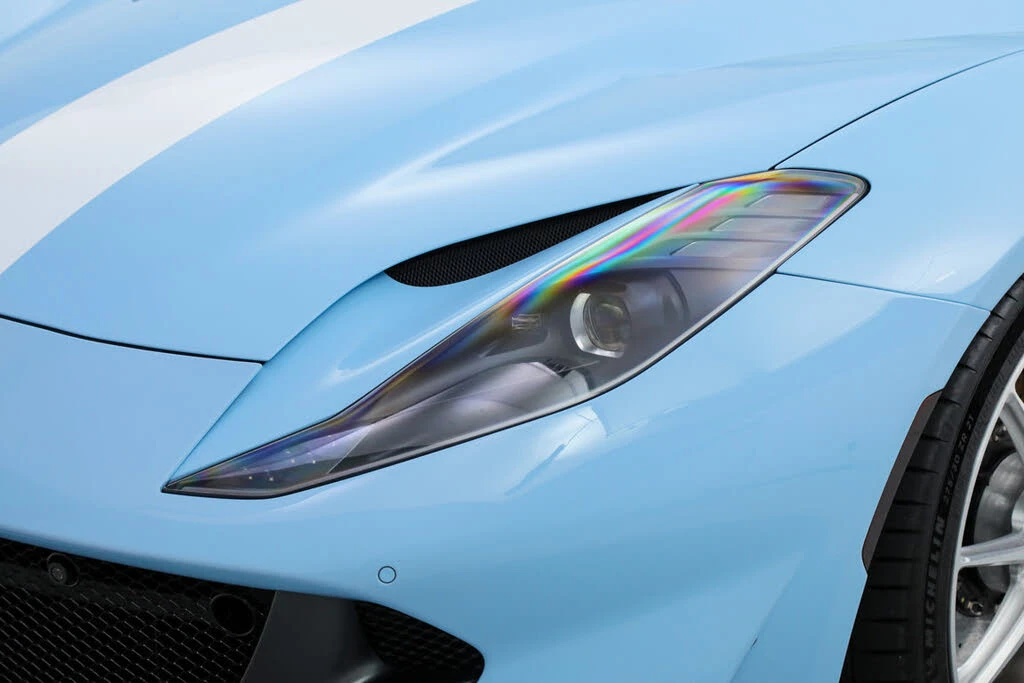 2023 Ferrari 812 GTS - Image 19 of 31