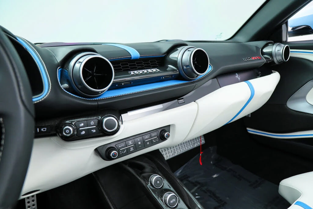 2023 Ferrari 812 GTS - Image 31 of 31