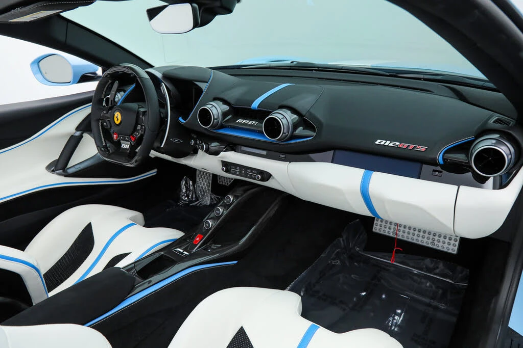 2023 Ferrari 812 GTS - Image 24 of 31