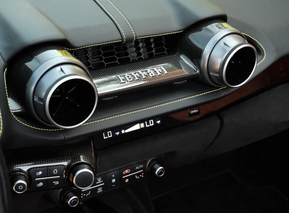 2023 Ferrari 812 GTS - Image 21 of 31