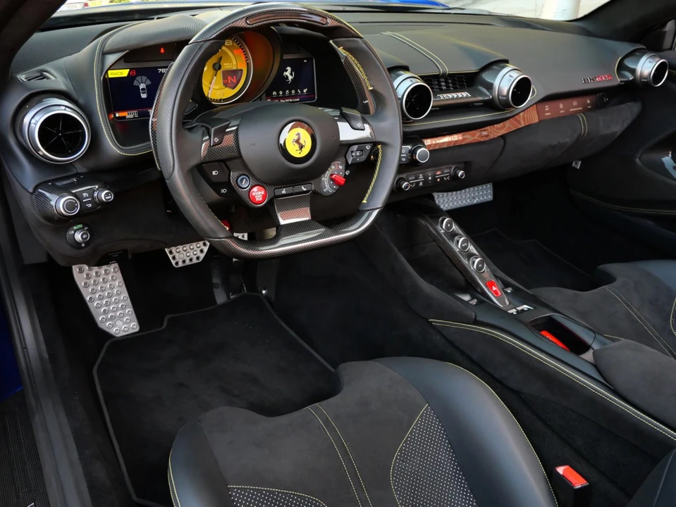 2023 Ferrari 812 GTS - Image 17 of 31