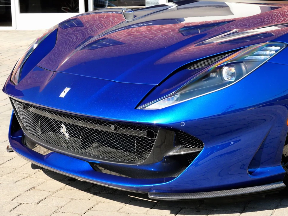 2023 Ferrari 812 GTS - Image 7 of 31