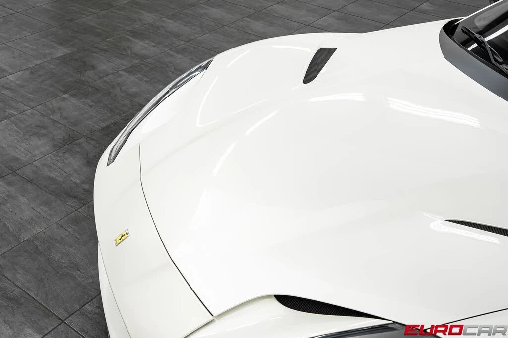 2023 Ferrari 812 GTS - Image 11 of 31