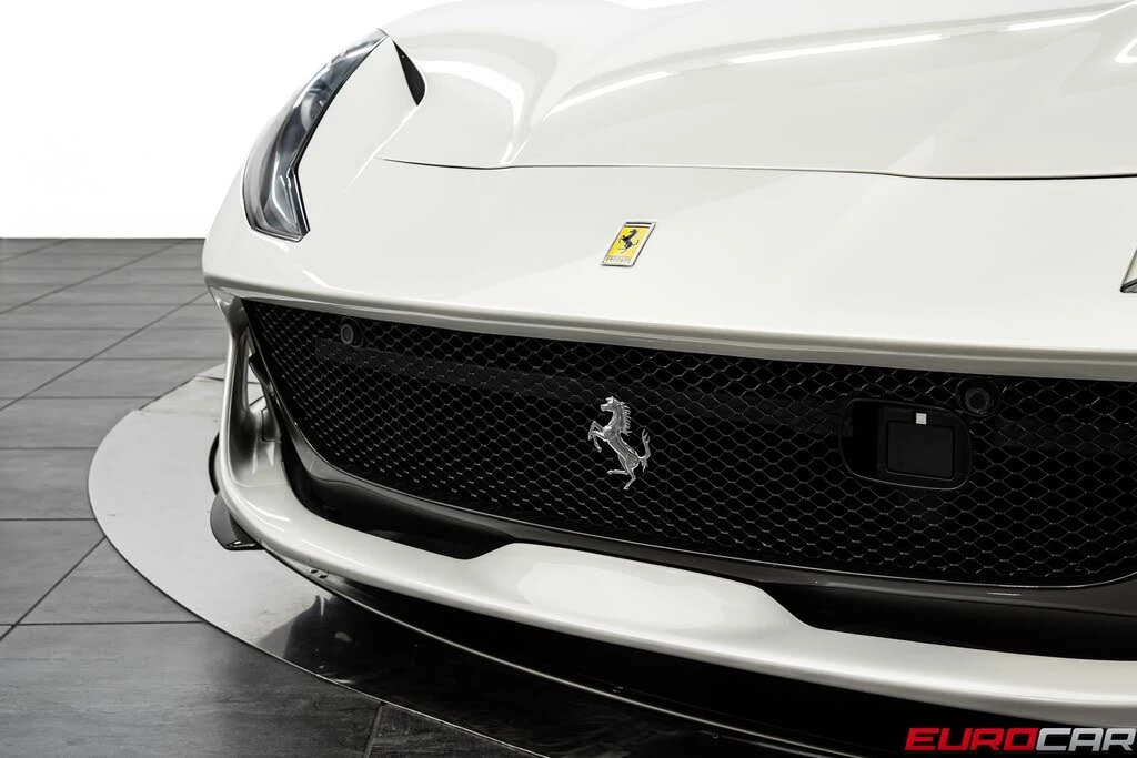 2023 Ferrari 812 GTS - Image 15 of 31