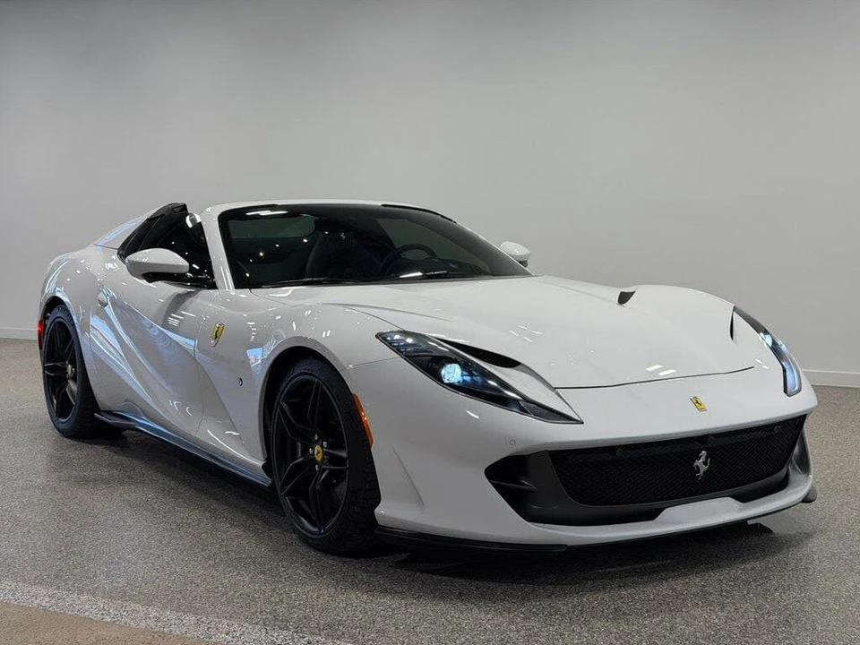 2023 Ferrari 812 GTS - Image 7 of 31