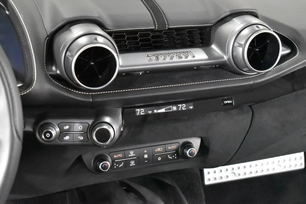 2023 Ferrari 812 GTS - Image 21 of 31