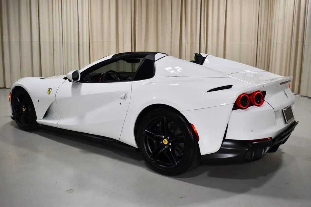 2023 Ferrari 812 GTS - Image 7 of 31