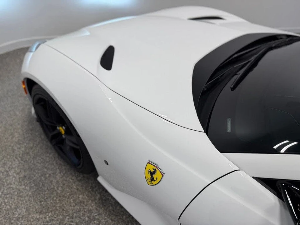2023 Ferrari 812 GTS - Image 22 of 31