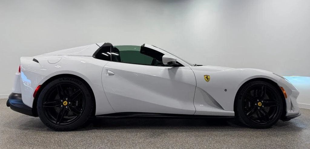 2023 Ferrari 812 GTS - Image 12 of 31