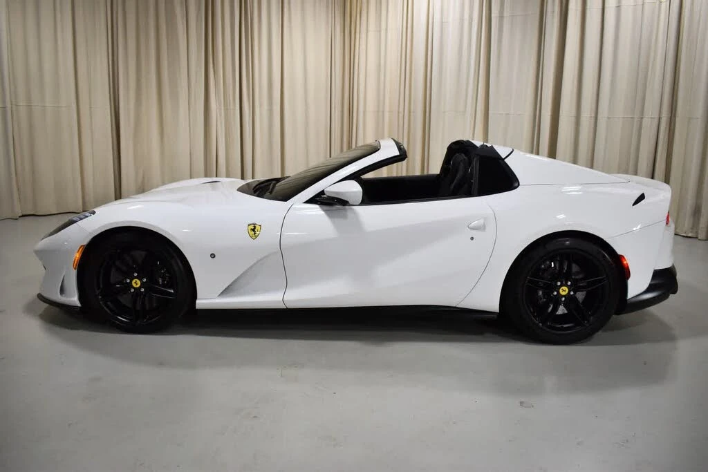 2023 Ferrari 812 GTS - Image 8 of 31