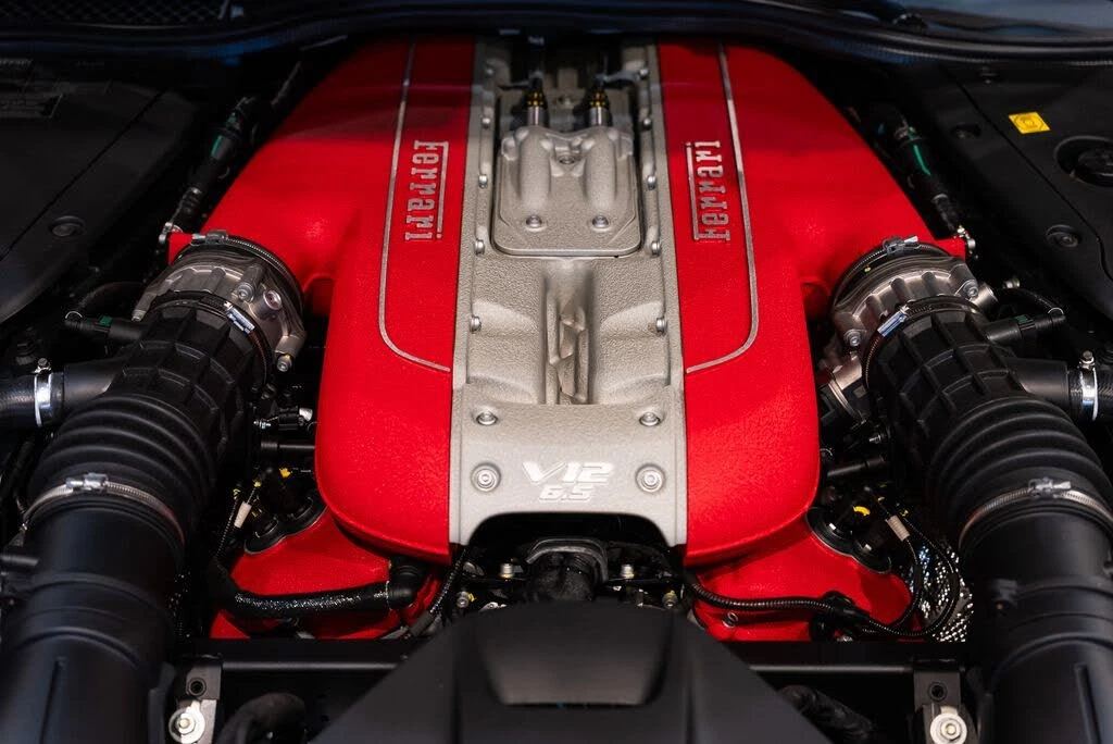2023 Ferrari 812 GTS - Image 19 of 31