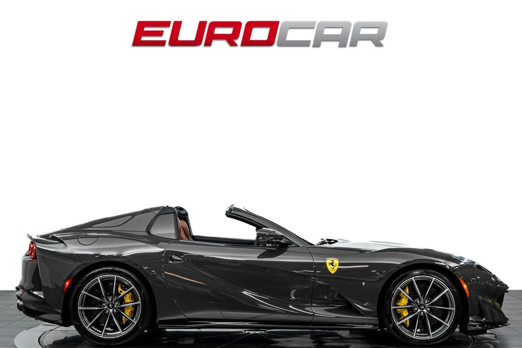 2023 Ferrari 812 GTS - Image 8 of 31