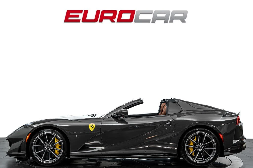 2023 Ferrari 812 GTS - Image 2 of 31