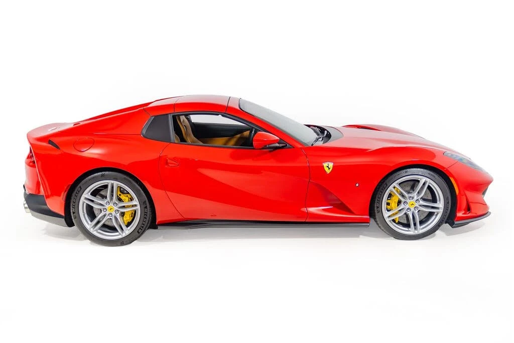 2023 Ferrari 812 GTS - Image 10 of 31