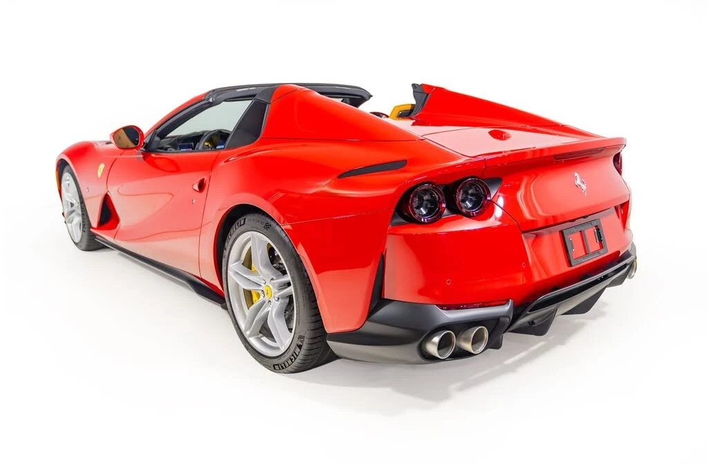 2023 Ferrari 812 GTS - Image 16 of 31