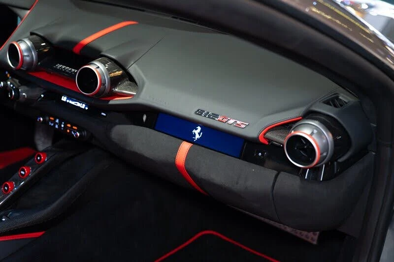 2023 Ferrari 812 GTS - Image 18 of 31