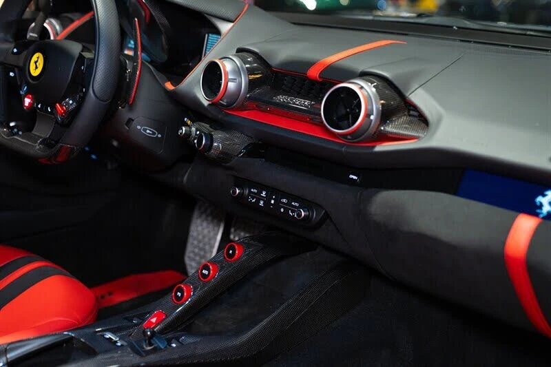 2023 Ferrari 812 GTS - Image 14 of 31